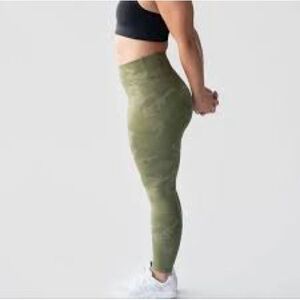 P'tula Olive Green Camo Leggings